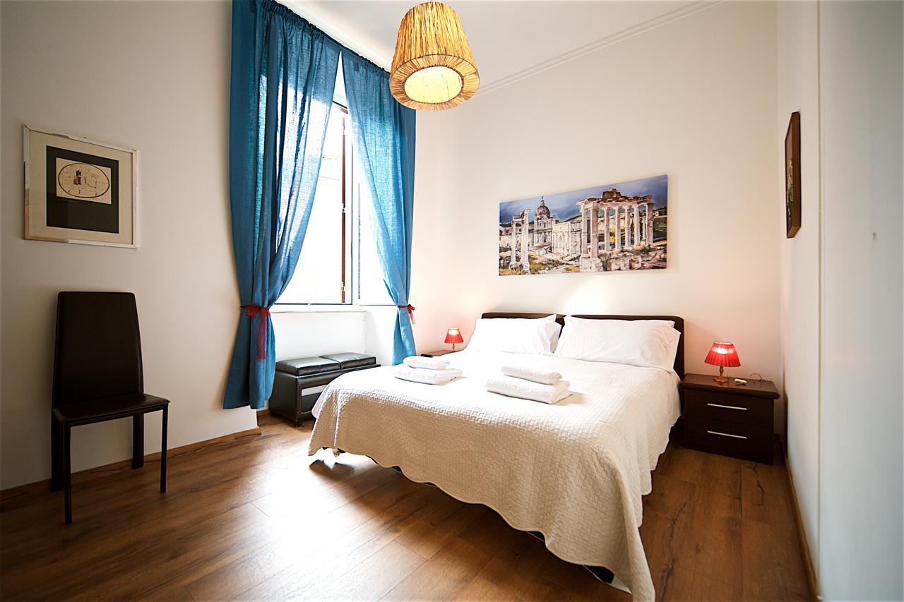 Vetrina Holidays Apartment Navona Rome Buitenkant foto