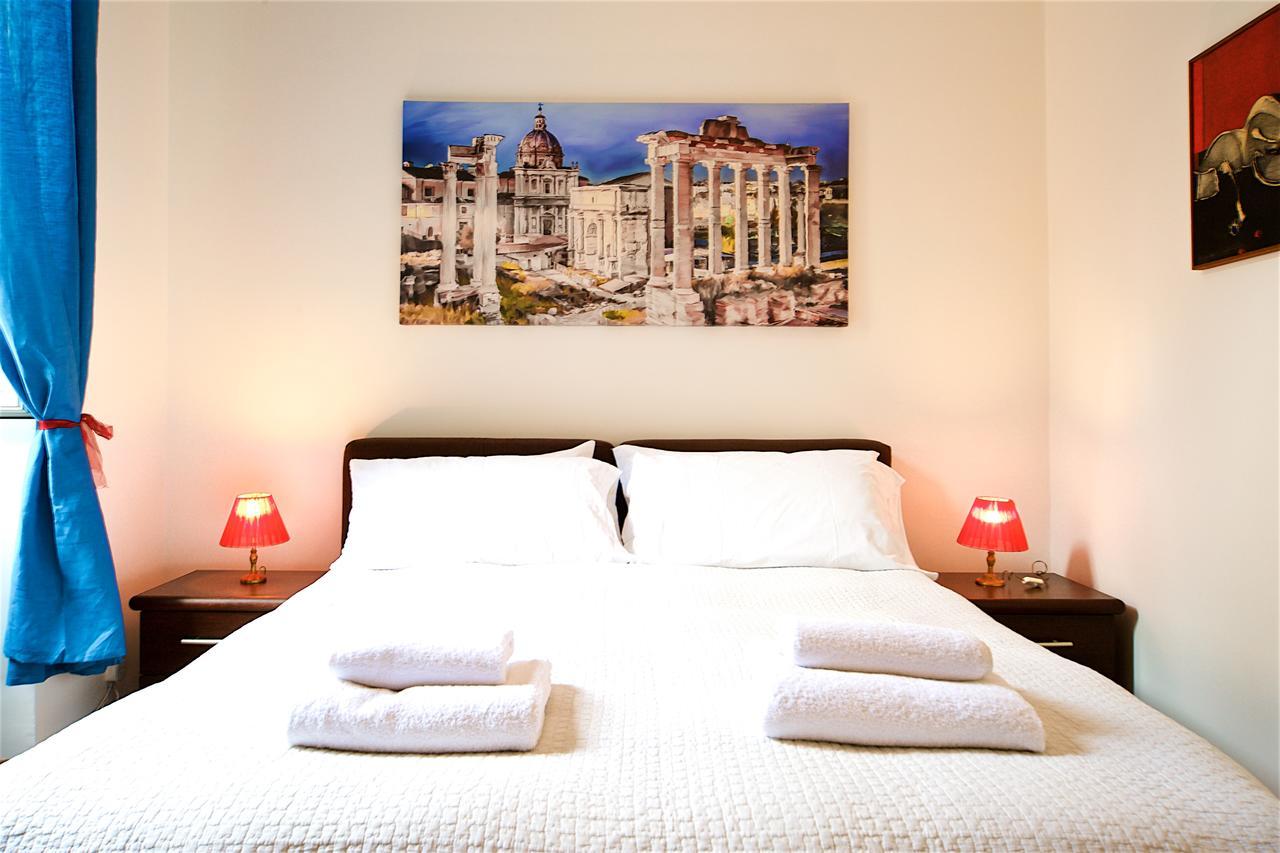 Vetrina Holidays Apartment Navona Rome Buitenkant foto