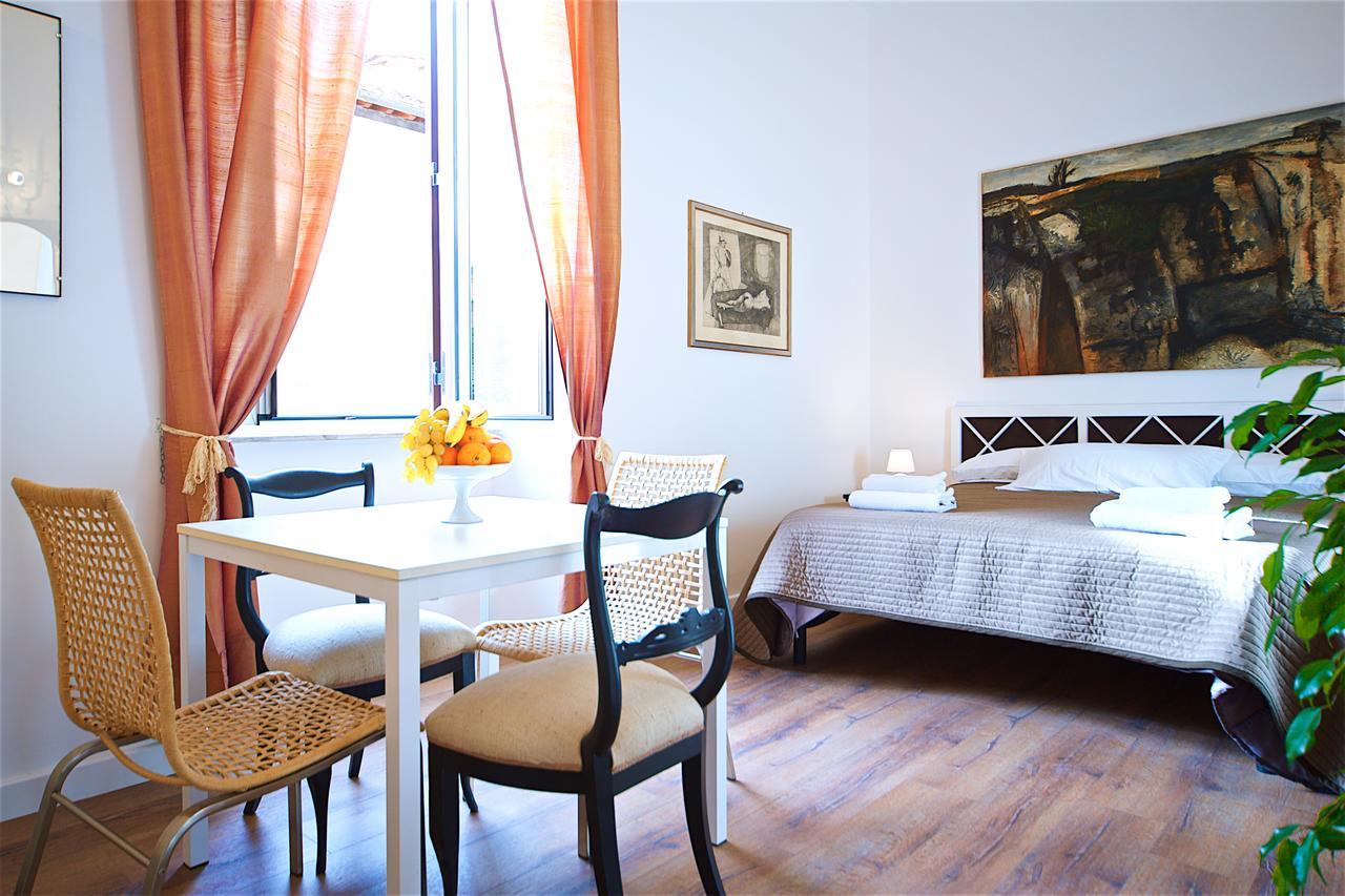 Vetrina Holidays Apartment Navona Rome Buitenkant foto